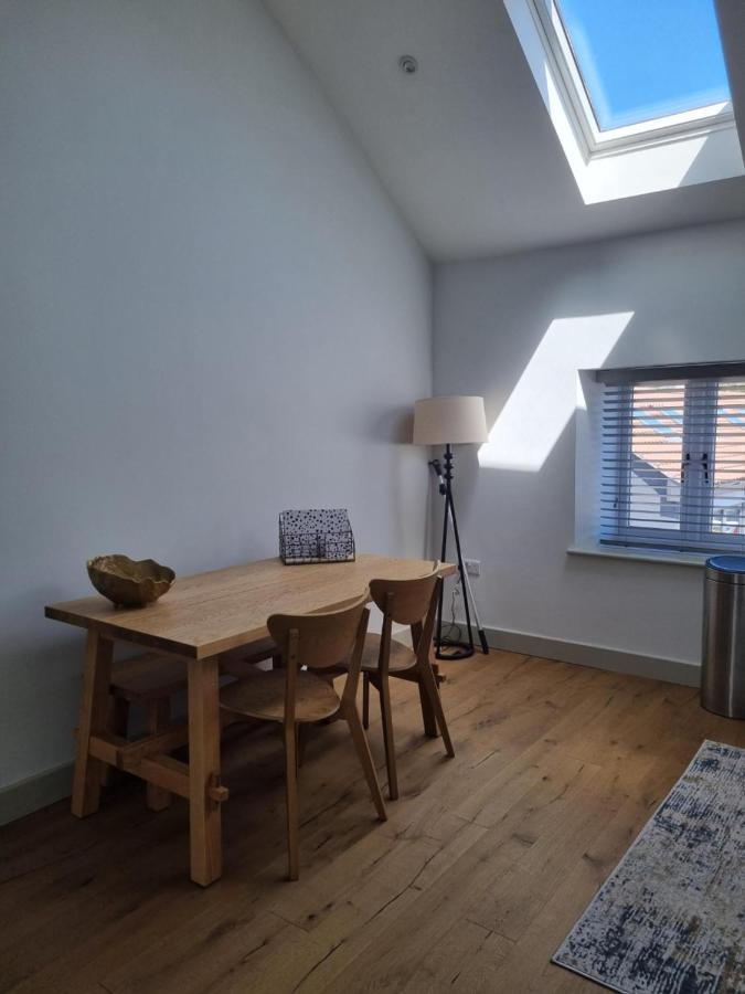 19A Brooks Road Daire Street Dış mekan fotoğraf