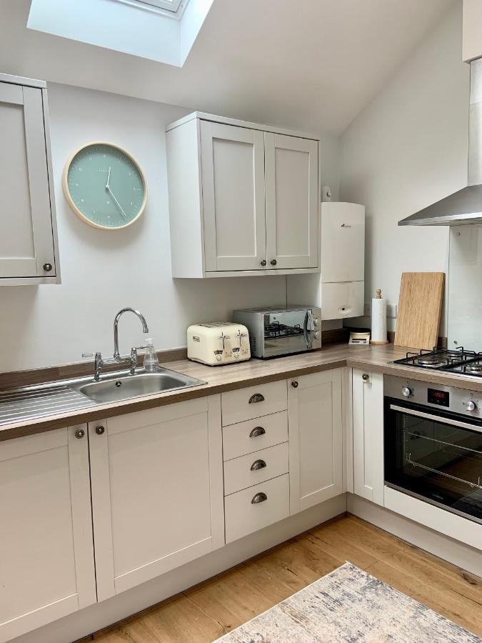 19A Brooks Road Daire Street Dış mekan fotoğraf